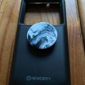 Pixel 2 XL Black Charging Phone Case with Pop Socket